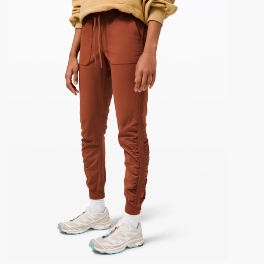 Lululemon beyond the studio jogger - terracotta